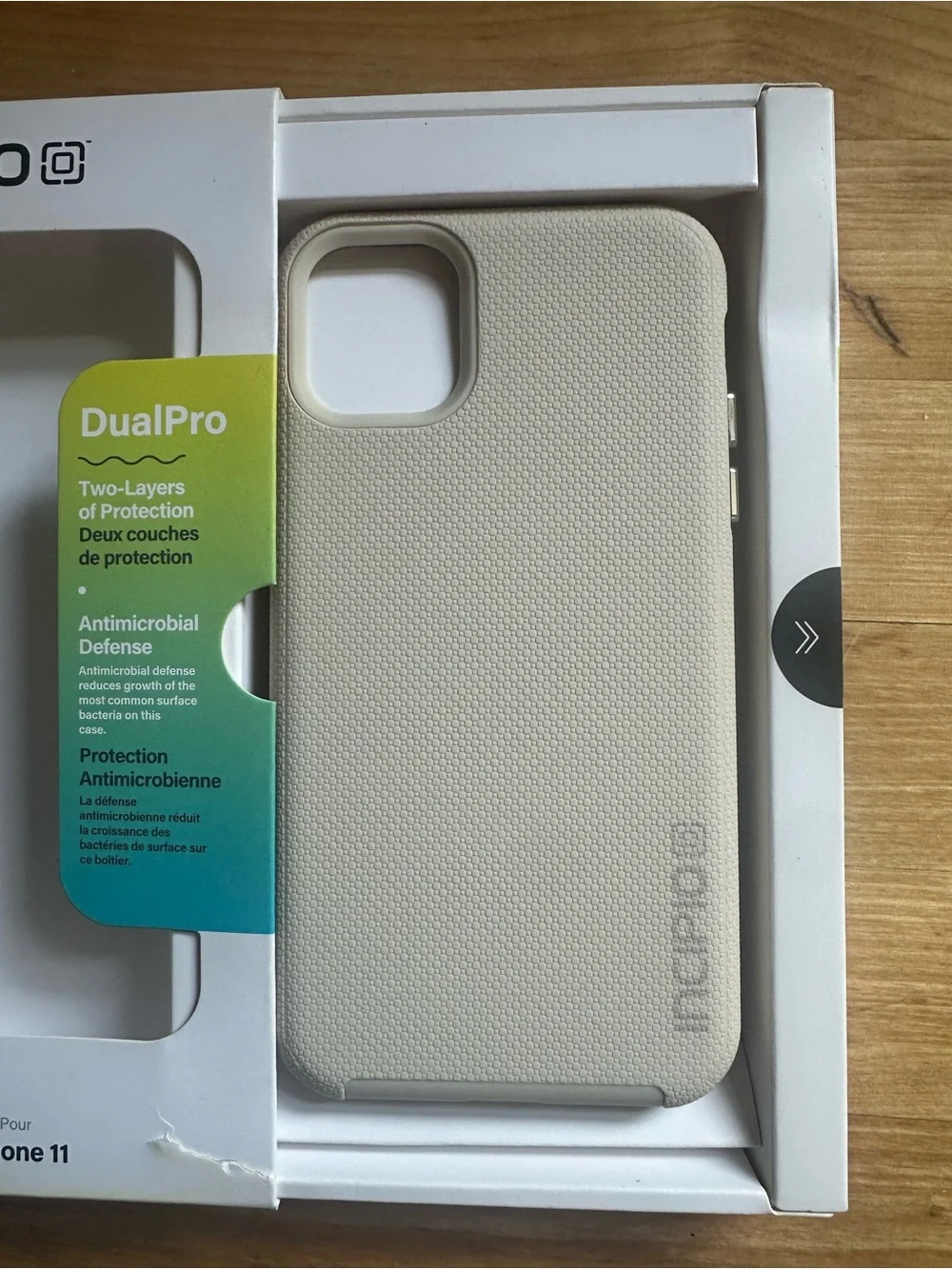 speck DualPro Textured Beige iPhone 11 Case